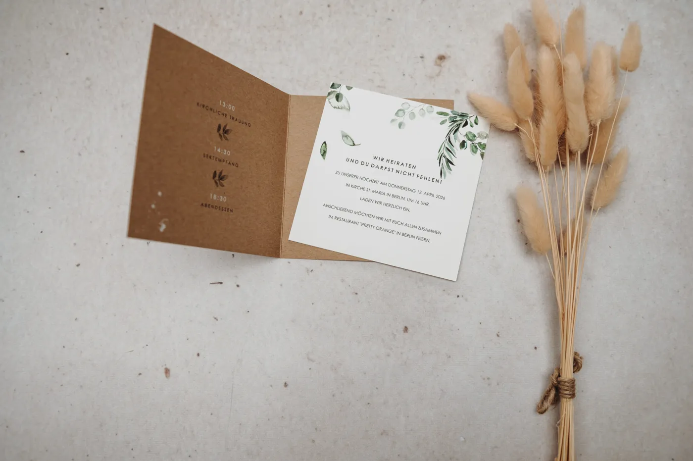 Ein Einlegeblatt für eure Hochzeitseinladung: Welche Möglichkeiten gibt es?